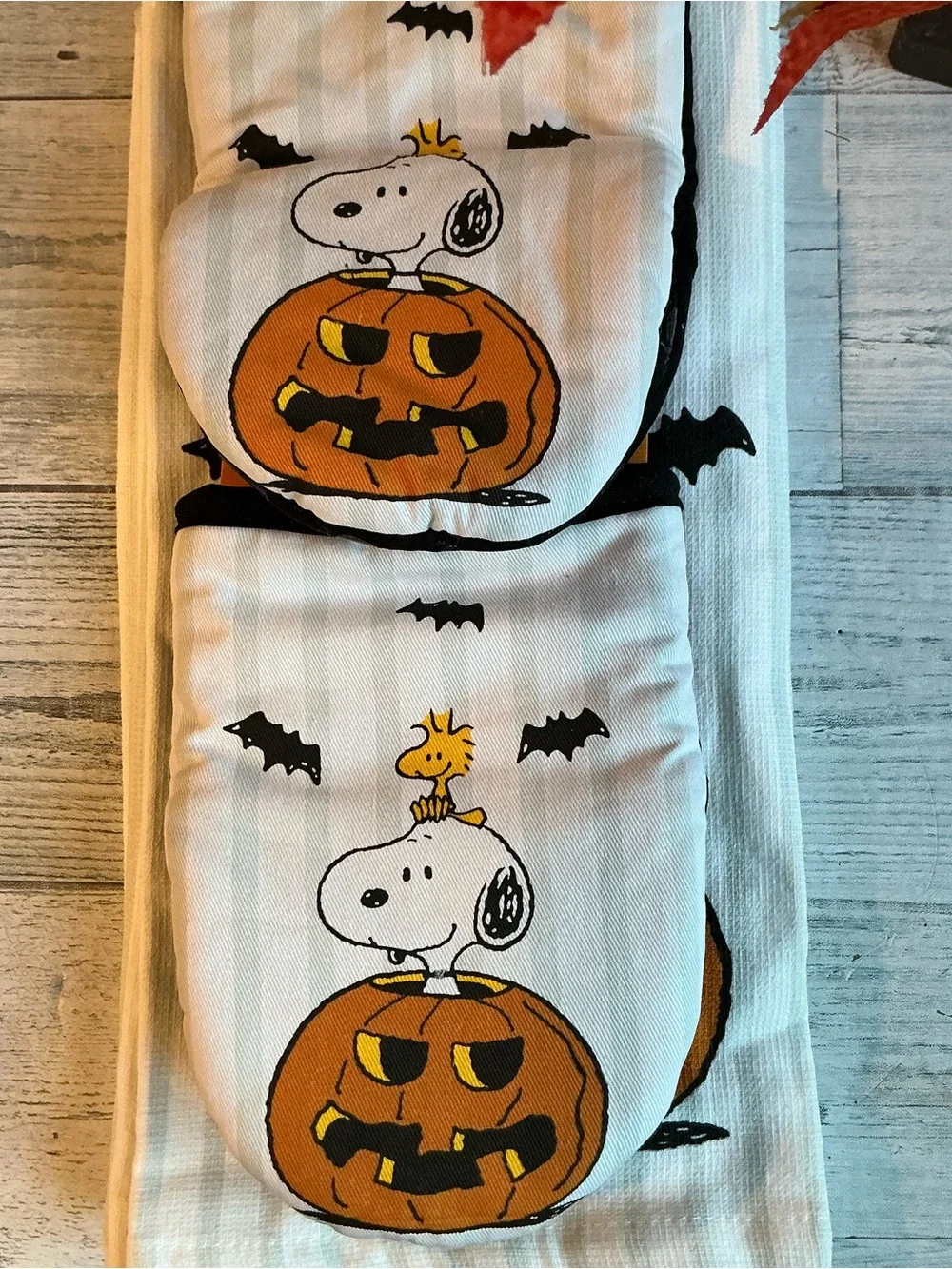 Peanuts nwt piece